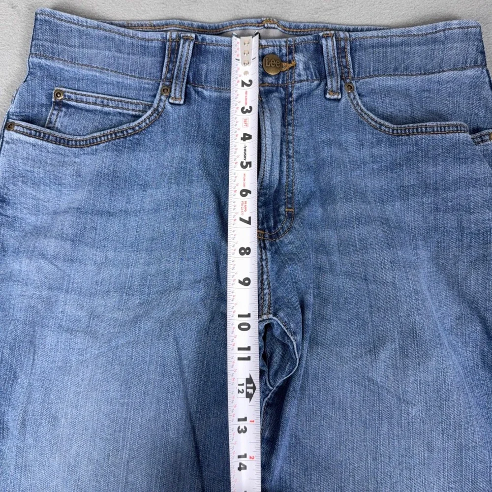 Lee Jeans Mens 33x30 Straight Leg Regular Fit Medium Wash Blue‎ Denim Stretch